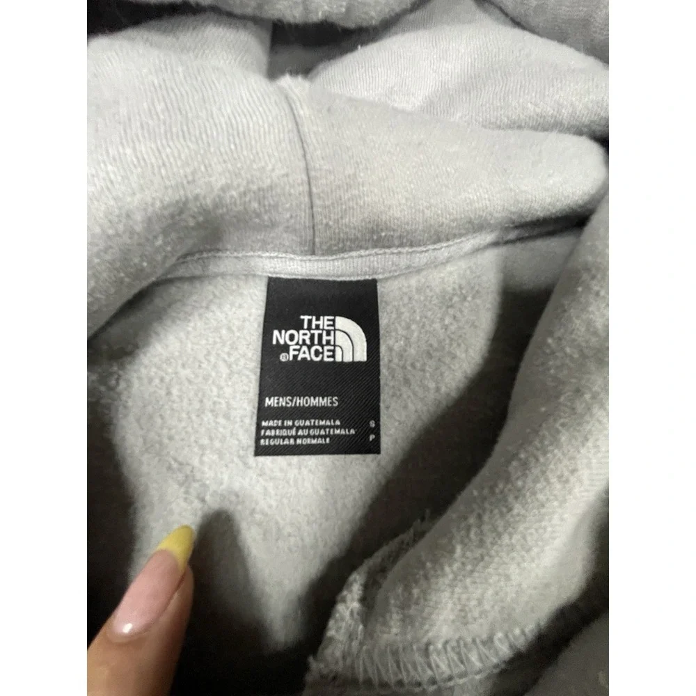 The North Face Hoodie Mens‎ Small Gray Pullover Logo Sweatshirt